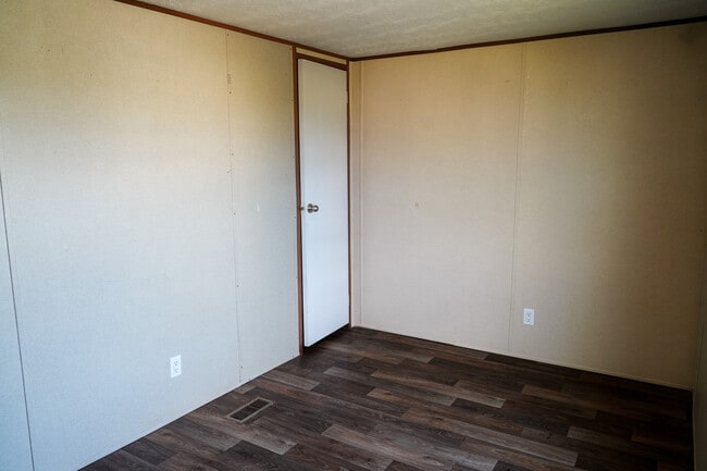 Photo - 2800 Halite Bend