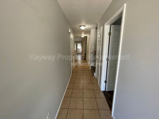 Photo - 445 Northrop Pl