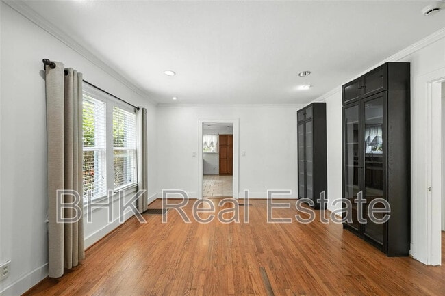 Photo - 4036 Dexter Ave