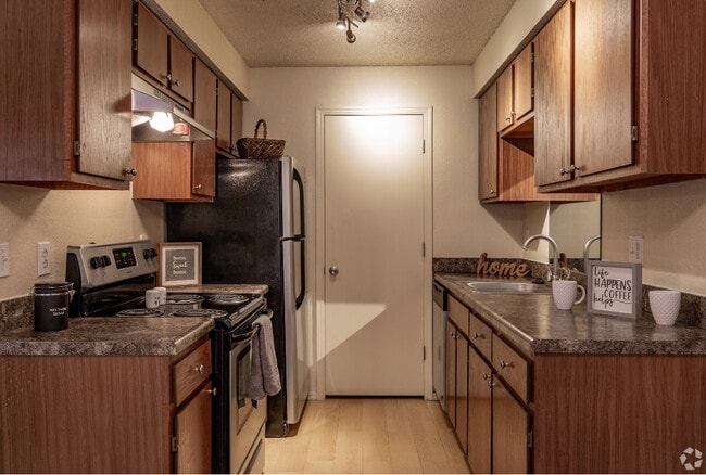 Pepper Tree Condominiums