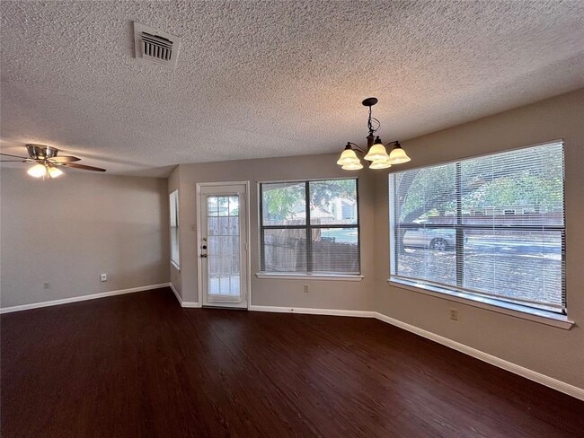 Photo - 8900 Schick Rd