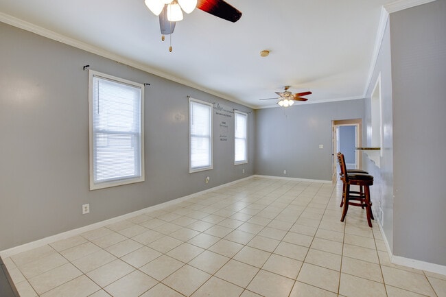 Photo - 150 Brookdale Ave Apartments Unit 1