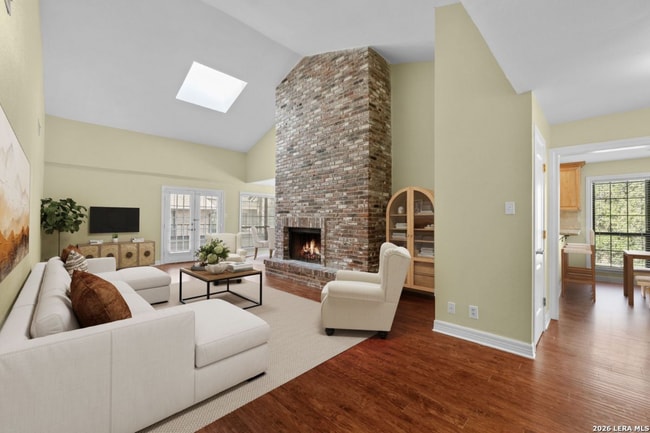 3605 Hidden Dr