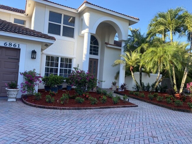 Photo - 6861 Cobia Cir