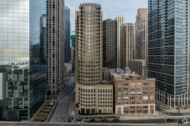 Primary - 530-540 N Lake Shore Dr