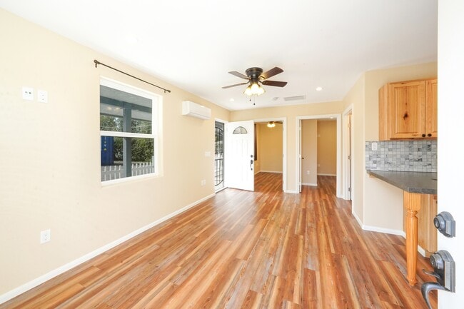 Photo - 1175 Campbell Way House