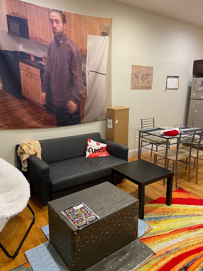 Building Photo - 53 Delle Ave Unit 11