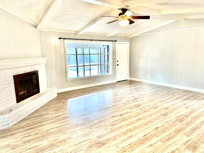 Photo - 5415 73rd St