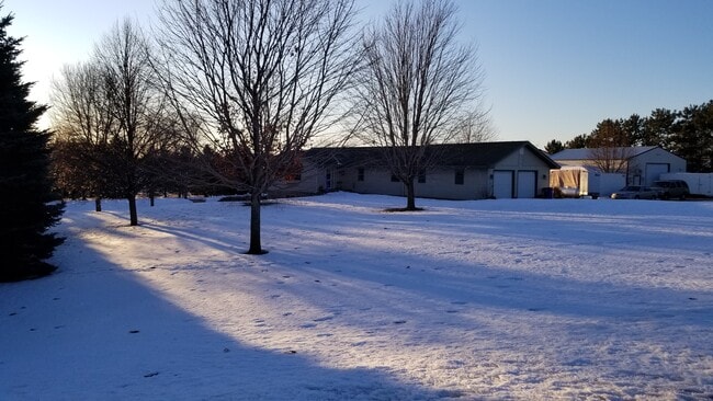 Photo - 1348 140th St