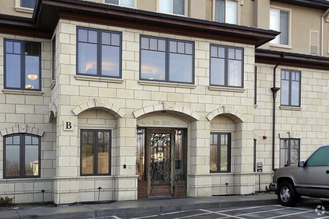 Photo - Taylor Springs