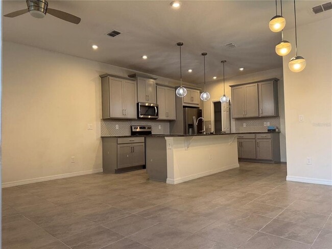 Photo - 8936 Matriarca Aly