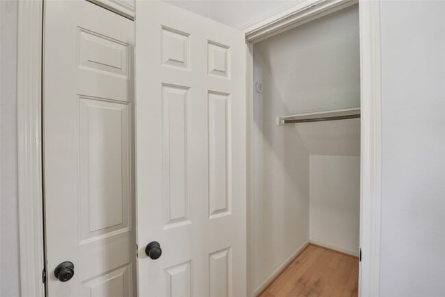 Photo - 4527 Natural Bridge Dr