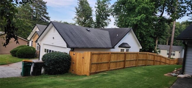 Photo - 1155 Riverside Trce