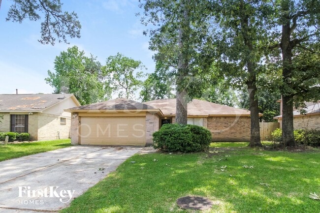 Building Photo - 3618 Village Grove Dr