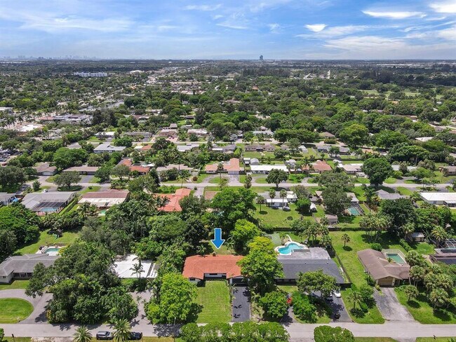 Photo - 4190 SW 4th St