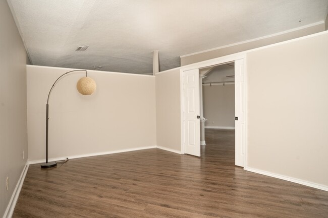 Photo - 823 S Water St Unit 5F