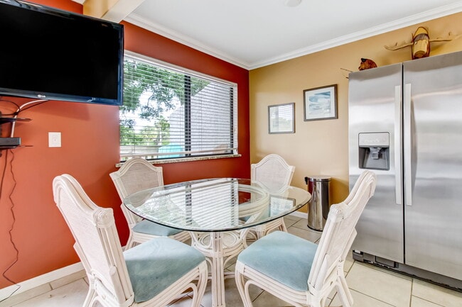 Photo - 2623 Forest Ridge Dr