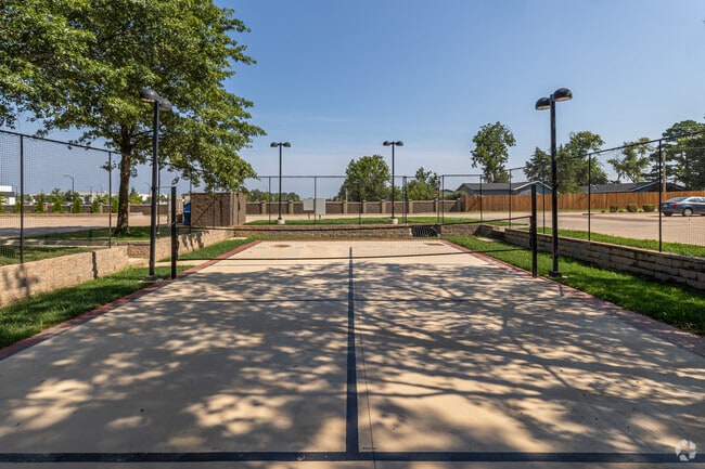 Tennis/Pickleball Court