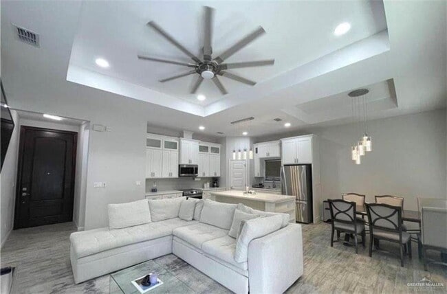 Photo - 7 Bella Vista Ave