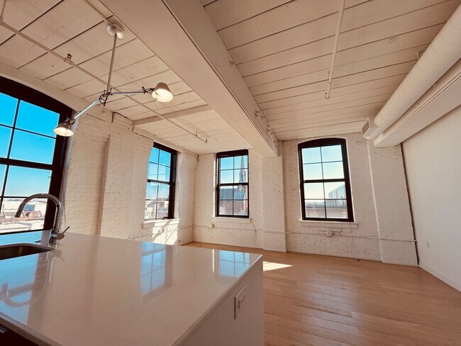 Photo - 420 Fairmount Avenue Partners LP