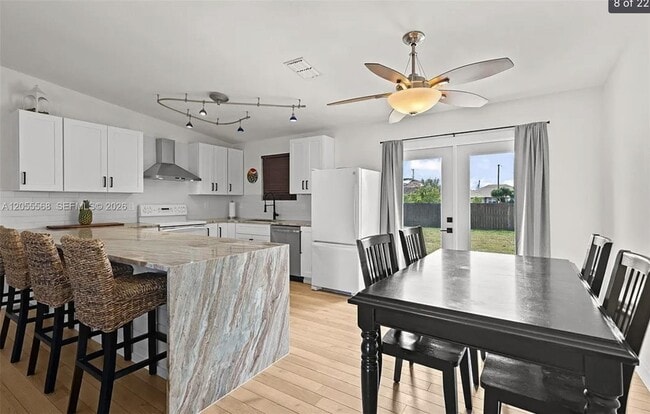 320 SE 26th Terrace