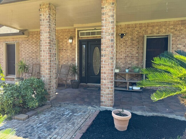 Photo - 5828 Avenue P