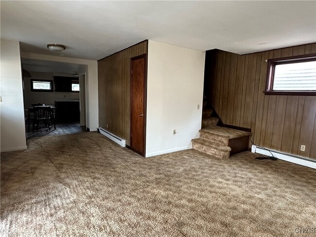 Photo - 64 E 5th St