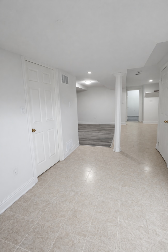 Photo - 41 Lauraglen Crescent