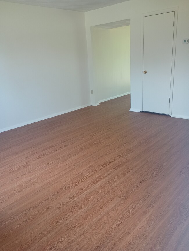 181 Clinton Rd Unit Swiss Garden Town Homes