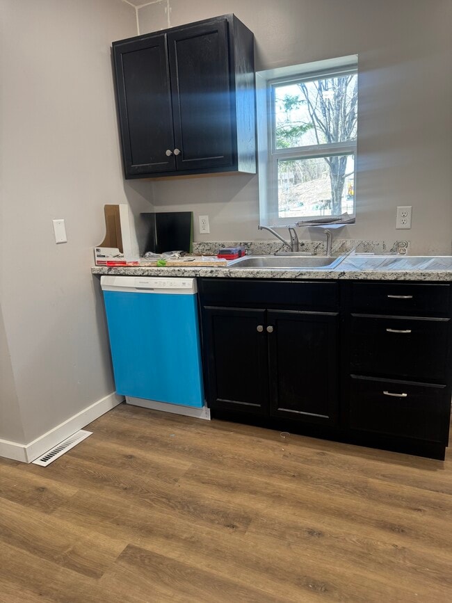 Photo - 312 Riverside Ave Unit 312 Riverside Ave