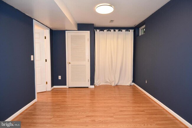 Photo - 5987 Edgehill Ct