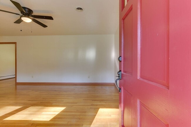 Photo - Welcome to Yorktown with a charming rural ...