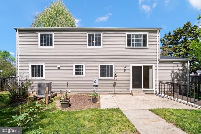 Photo - 1103 Burwick Dr