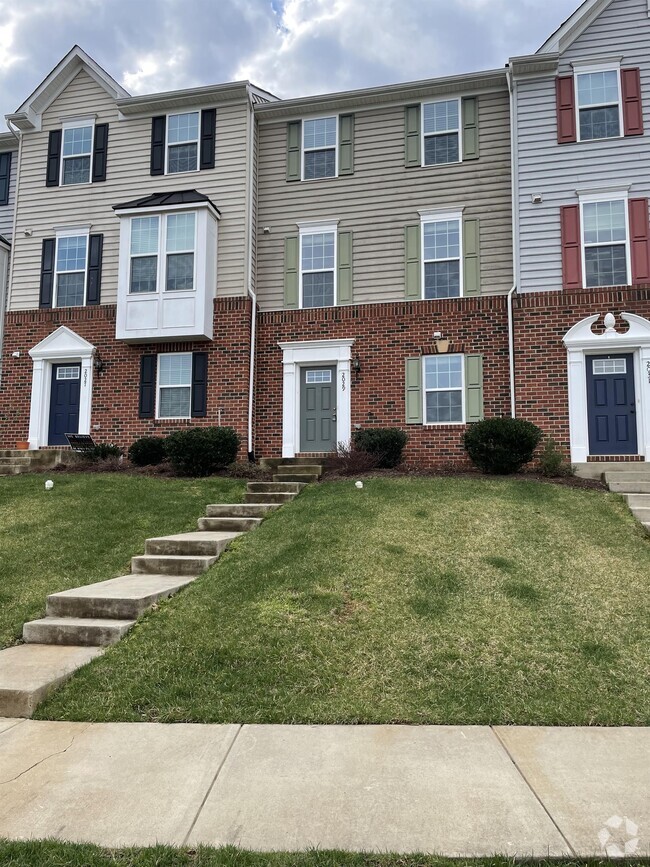 Building Photo - 2029 Verona Ct Rental