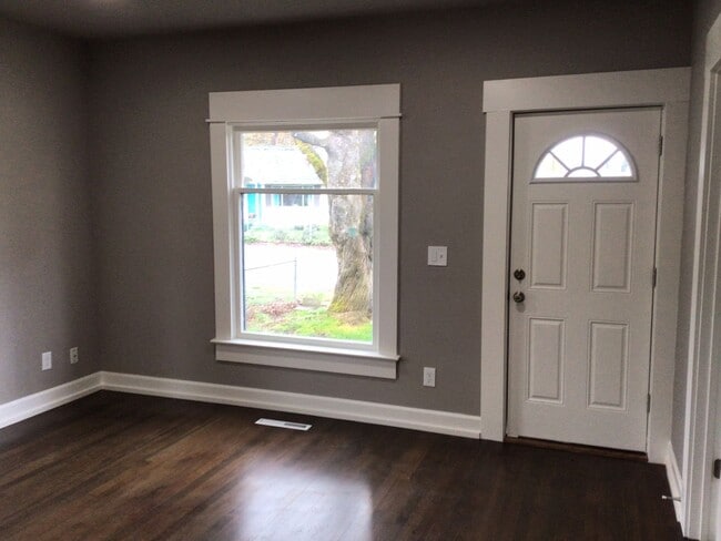 Building Photo - 3BD/2BA Home in Washougal