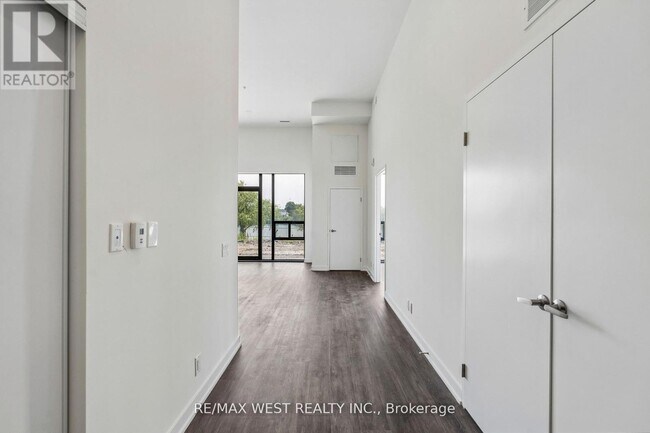 Photo - 350 Prince Charles Dr S Unit 114