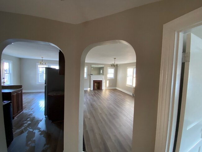 Photo - 819 E Cedar St