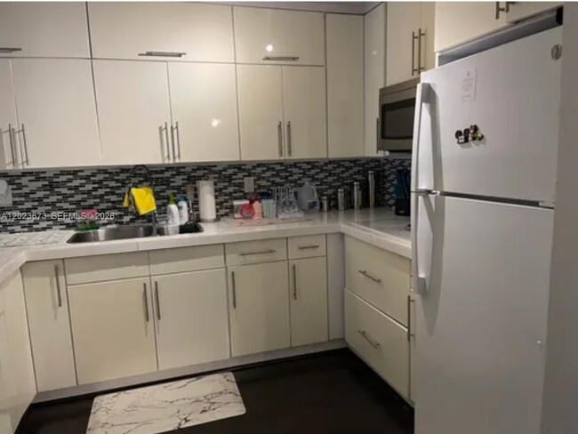 Photo - 1810 W 56th St Unit 3414