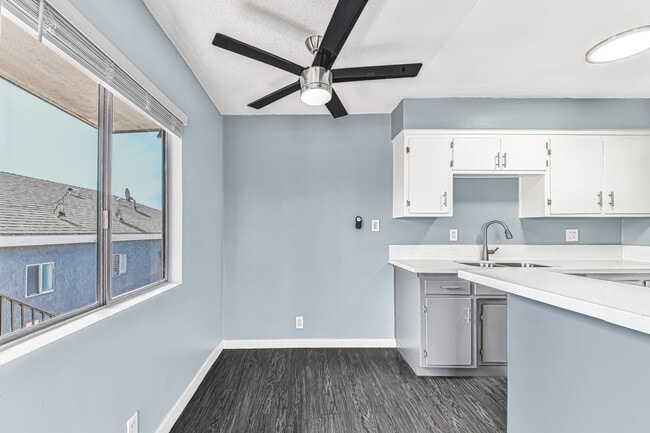 Photo - 1121 Daisy Ave Unit 06