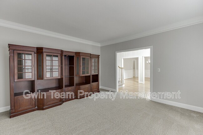 Photo - 9345 Riverclub Pkwy