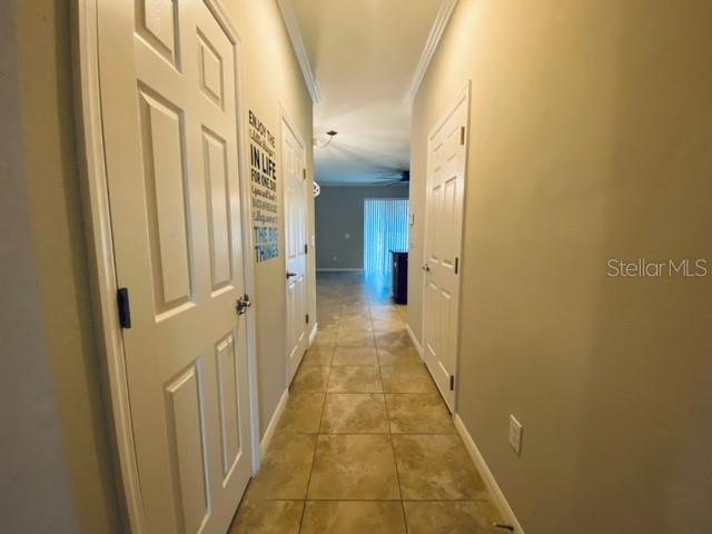 6842 40th Ln N