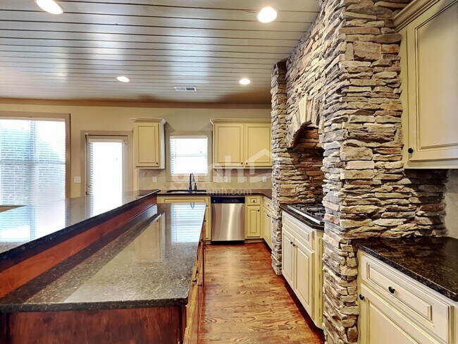 Photo - 2315 Well Springs Dr