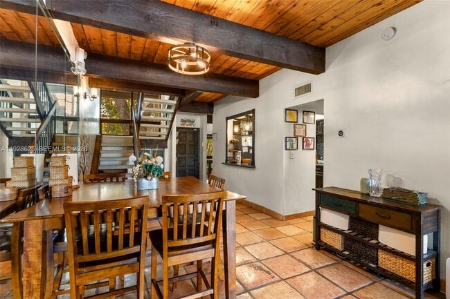 Photo - 19440 NE 26th Ave