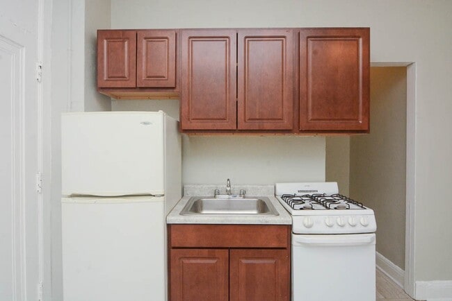 Photo - 3824 N Fremont St Unit 113