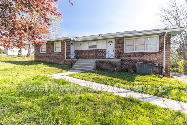 Photo - 4802 Inskip Rd
