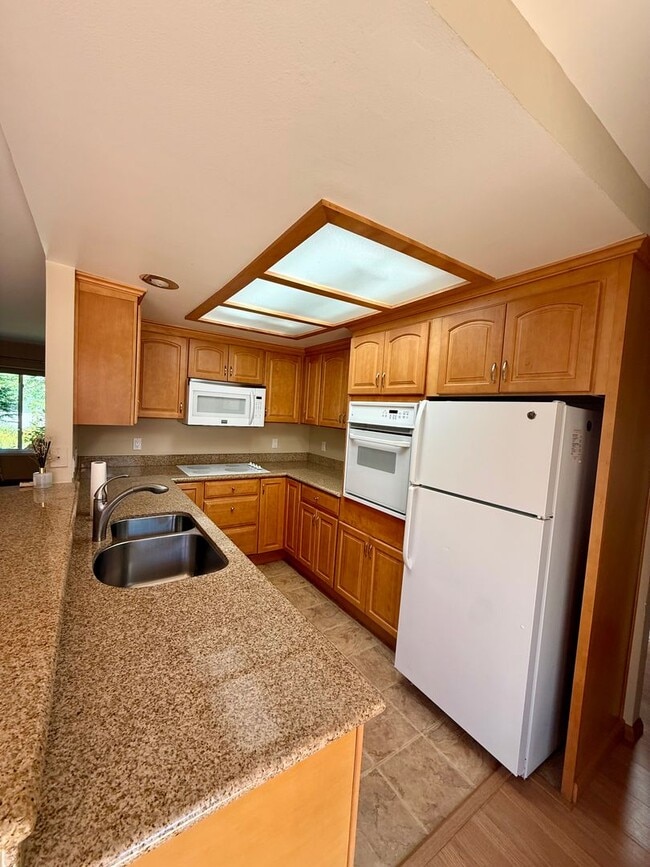 Photo - 3128 Tice Creek Dr
