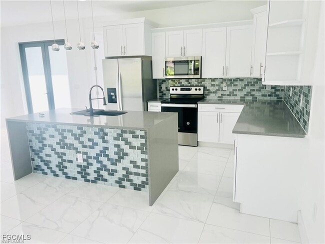 Photo - 106 El Dorado Blvd N