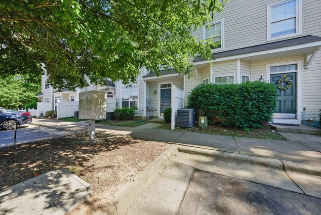 Photo - 8621 Neuse Club Ln