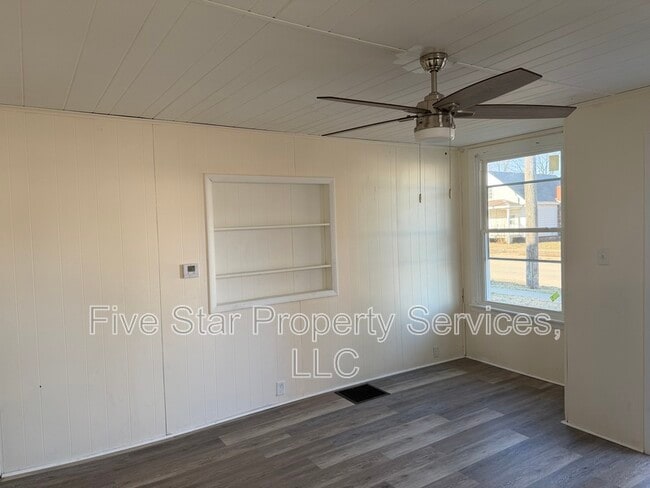 Photo - 930 N 11th St