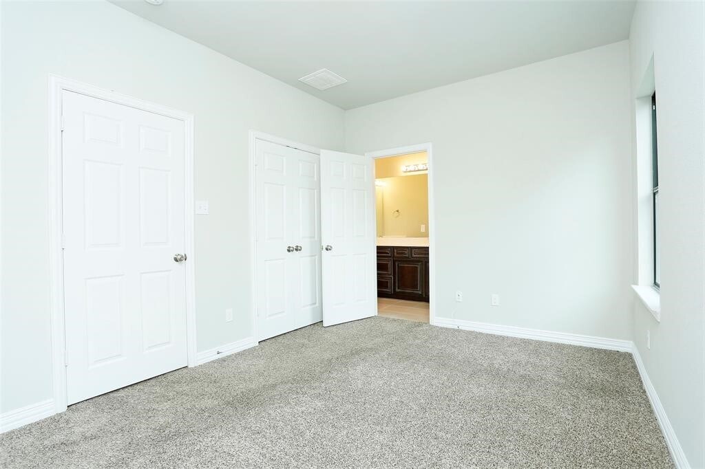 Photo - 990 Grenshaw St Unidad A